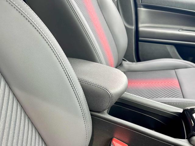 ALFA ROMEO Junior usata, con Fari LED