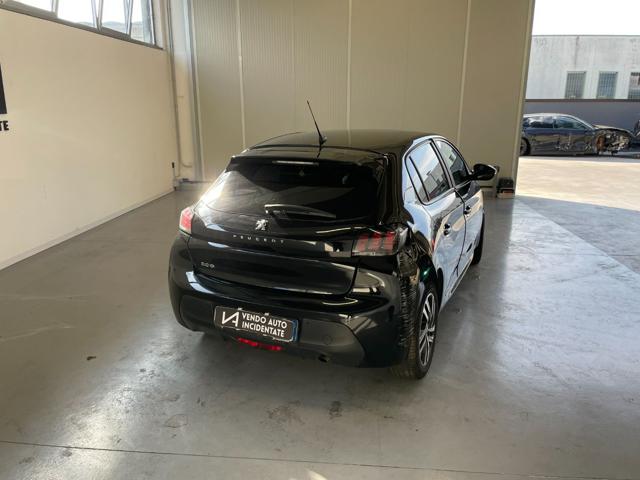 PEUGEOT 208 usata, con Boardcomputer