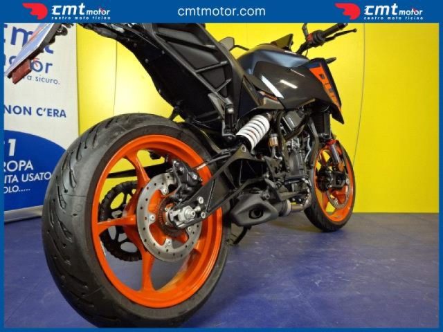 KTM 125 Duke usata 7