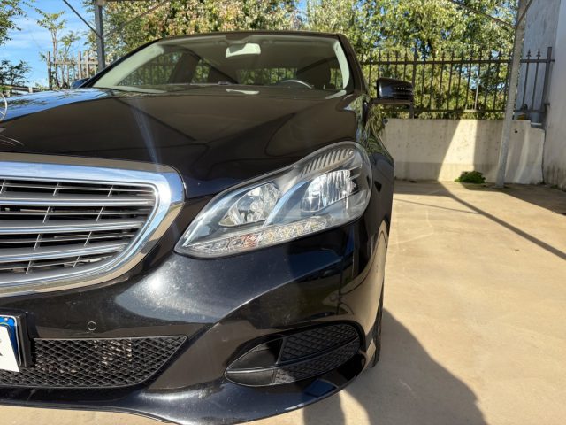 MERCEDES-BENZ E 200 usata, con Sedile posteriore sdoppiato