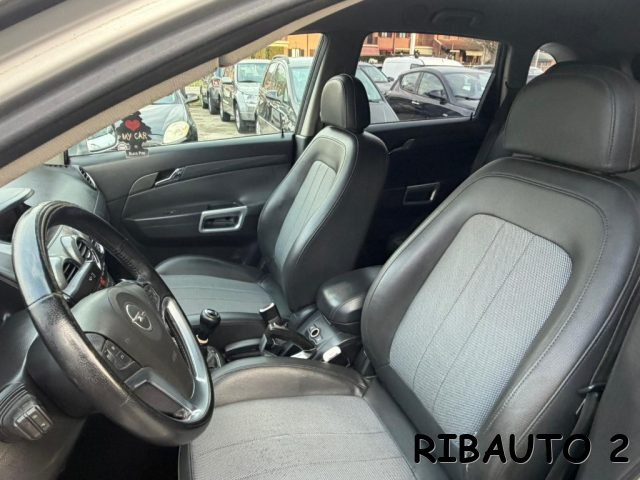 OPEL Antara usata, con Volante in pelle