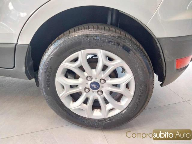 FORD EcoSport usata 18