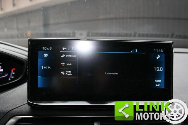 PEUGEOT 3008 usata, con Volante in pelle