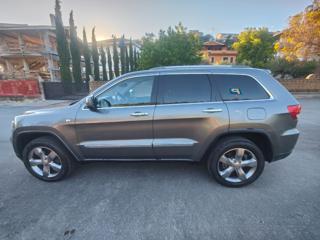 JEEP Grand Cherokee usata, con Autoradio