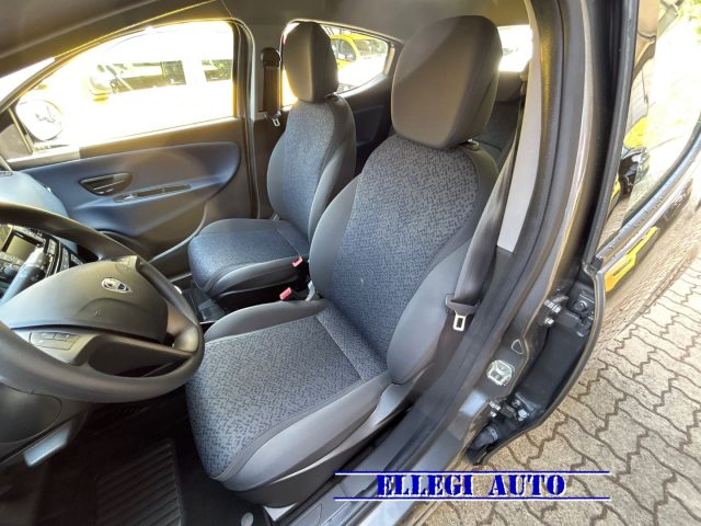 LANCIA Ypsilon usata, con Servosterzo
