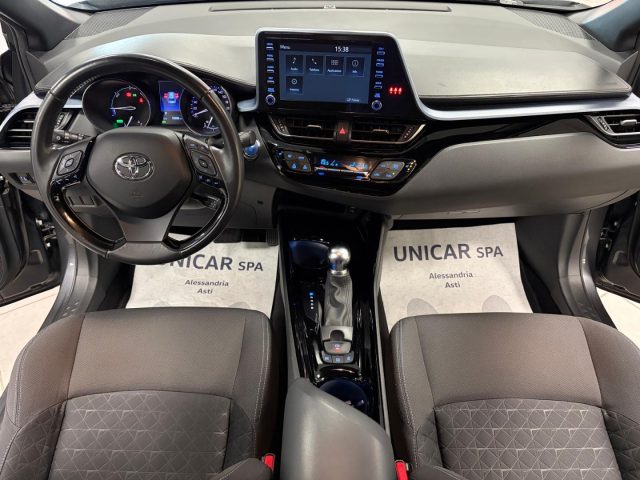 TOYOTA C-HR usata, con Volante in pelle