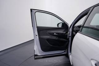 PEUGEOT 5008 usata, con Climatizzatore