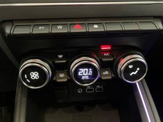 RENAULT Clio usata 21