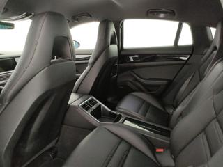 PORSCHE Panamera usata, con Leve al volante