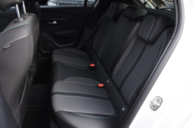 PEUGEOT 208 usata, con Boardcomputer