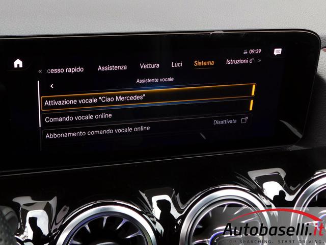MERCEDES-BENZ GLA 45 AMG usata, con Apple CarPlay