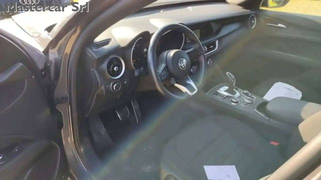 ALFA ROMEO Stelvio usata, con Boardcomputer