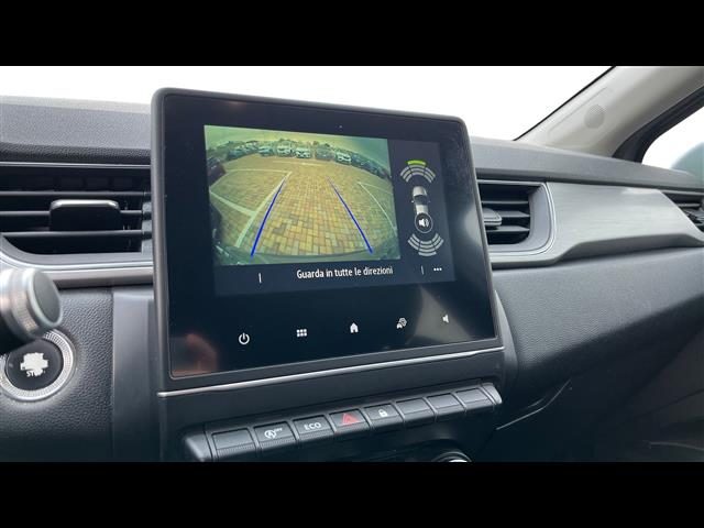 RENAULT Captur usata, con USB