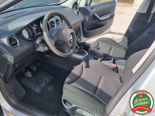 PEUGEOT 308 usata, con Autoradio