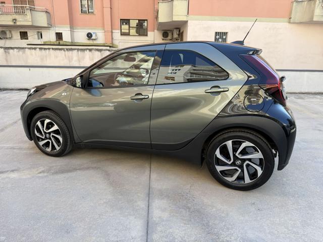 TOYOTA Aygo X usata, con Controllo automatico clima