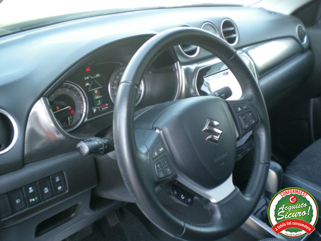 SUZUKI Vitara usata, con Autoradio digitale