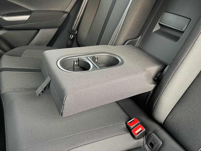 VOLKSWAGEN T-Roc usata, con Autoradio digitale