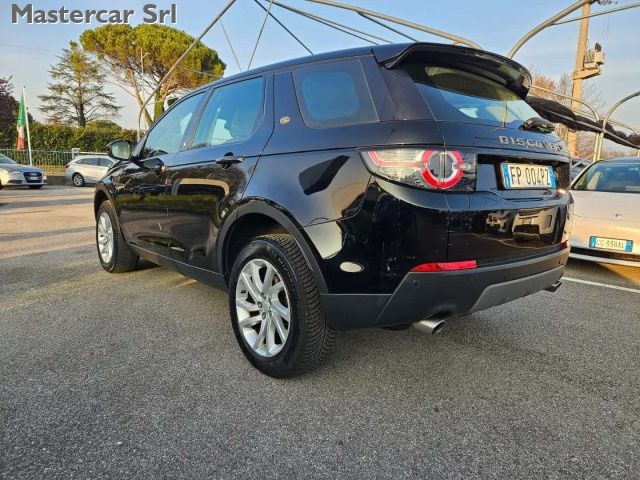 LAND ROVER Discovery Sport usata, con Boardcomputer