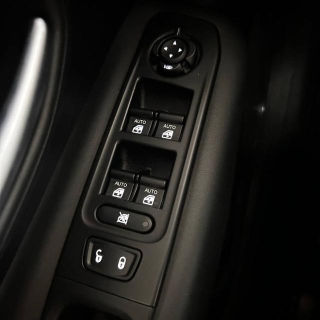 JEEP Renegade usata, con Autoradio digitale