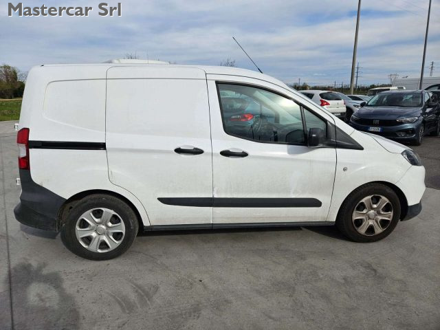 FORD Transit Courier usata, con Climatizzatore