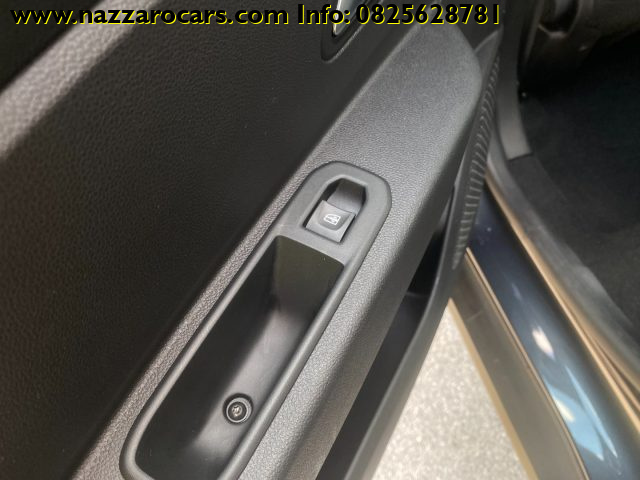 DACIA Duster usata, con USB