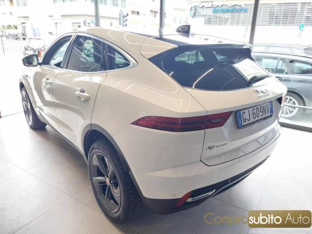JAGUAR E-Pace usata 36