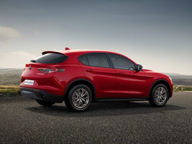 ALFA ROMEO Stelvio usata, con Airbag laterali