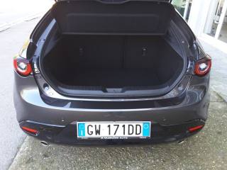 MAZDA 3 usata, con Sistema di navigazione