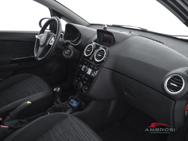 OPEL Corsa usata 11