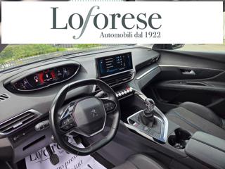 PEUGEOT 3008 usata, con Autoradio