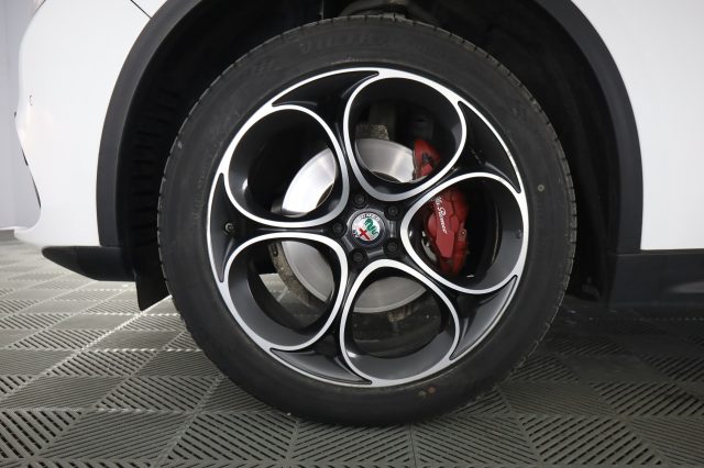 ALFA ROMEO Stelvio usata 8