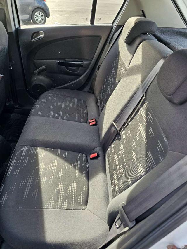 OPEL Corsa usata, con Airbag Passeggero