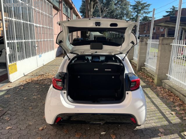 TOYOTA Yaris usata, con Controllo trazione