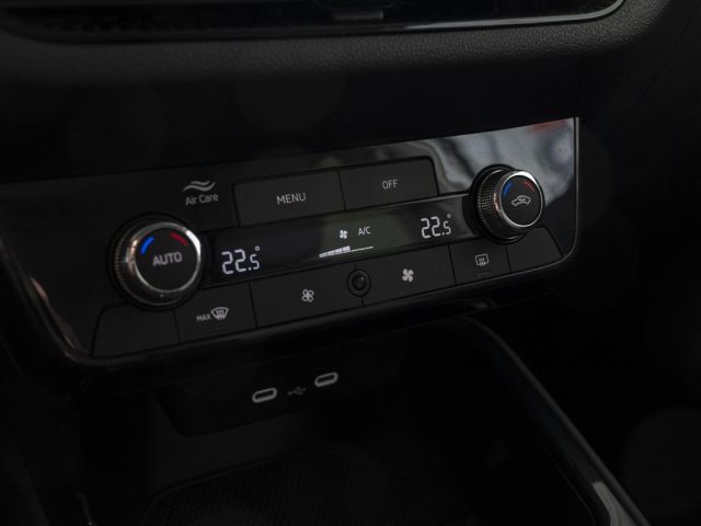 SKODA Fabia usata, con Volante multifunzione