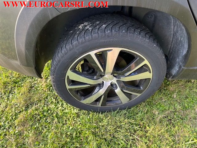 PEUGEOT 2008 usata 23