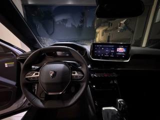 PEUGEOT 2008 usata, con Sensore di luce