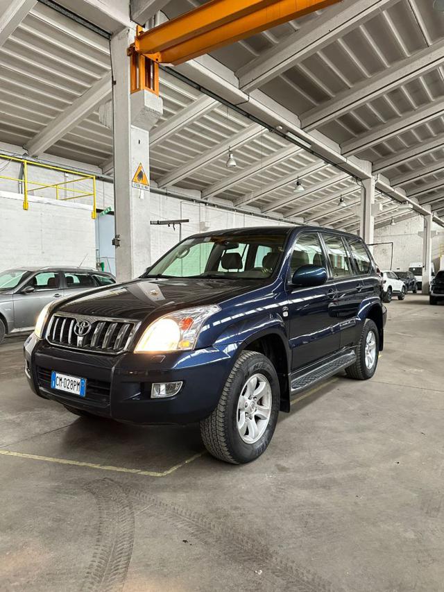 TOYOTA Land Cruiser usata, con ABS