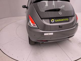 LANCIA Ypsilon usata, con Telecamera per parcheggio assistito