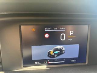 JEEP Avenger usata, con USB