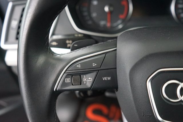 AUDI Q5 usata, con Sensori di parcheggio posteriori