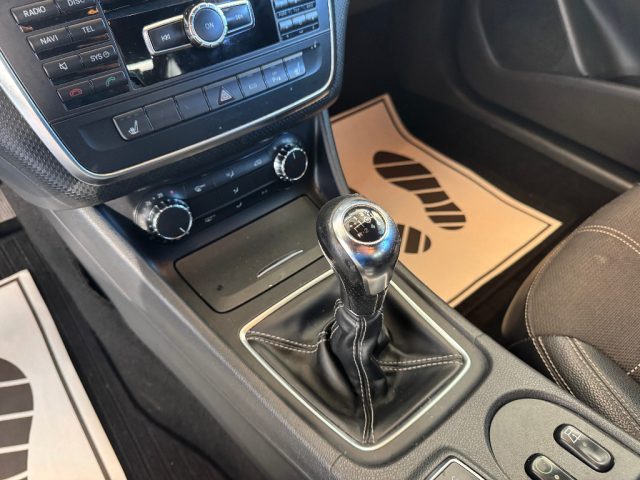 MERCEDES-BENZ A 180 usata 23