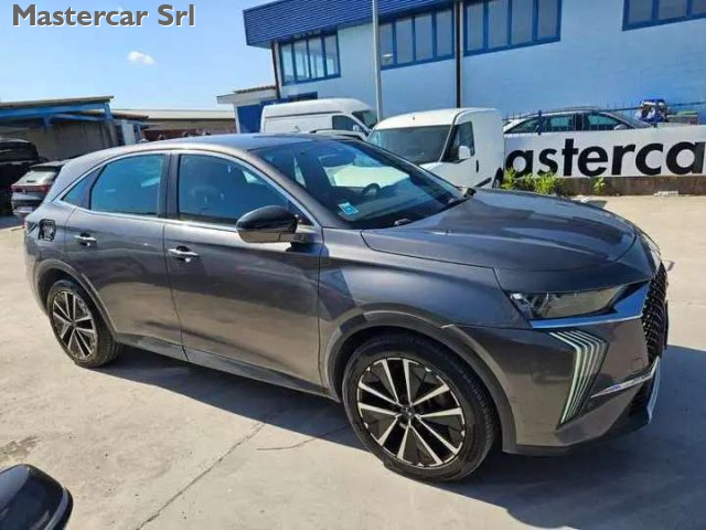 DS AUTOMOBILES DS 7 usata, con Portellone posteriore elettrico