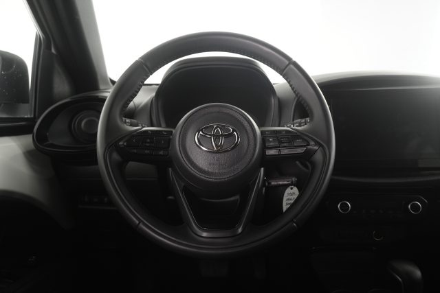 TOYOTA Aygo X usata 5