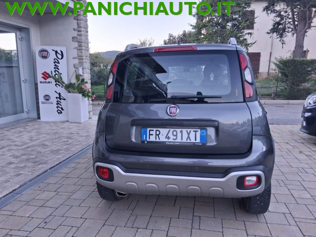 FIAT Panda Cross usata, con Cerchi in lega