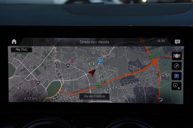 MERCEDES-BENZ GLA 200 usata, con Chiusura centralizzata
