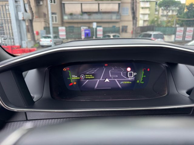 PEUGEOT 2008 usata, con Cruise Control