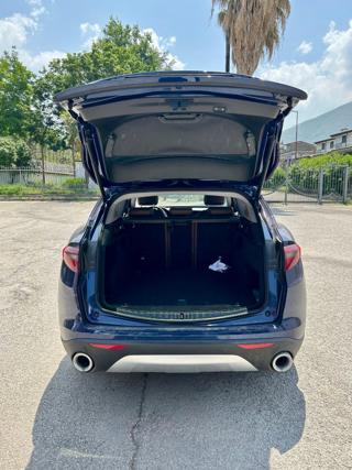 ALFA ROMEO Stelvio usata, con Airbag testa