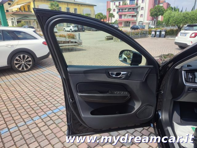 VOLVO XC60 usata 29