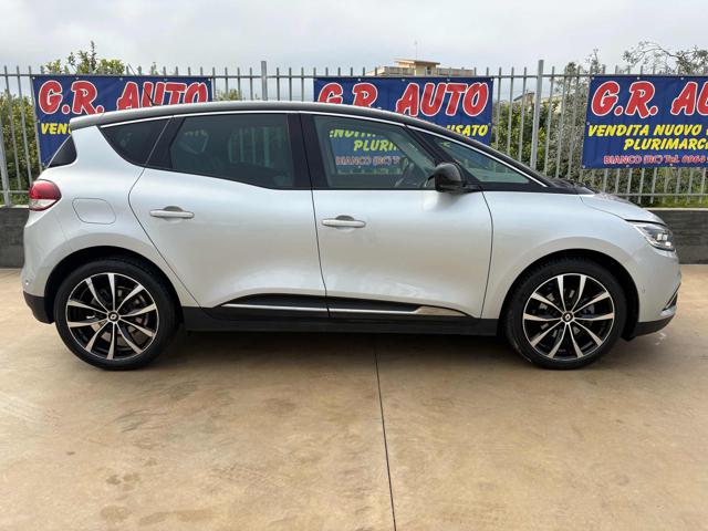RENAULT Scenic usata 5