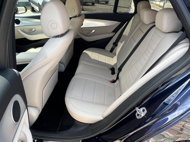 MERCEDES-BENZ E 220 usata, con Servosterzo